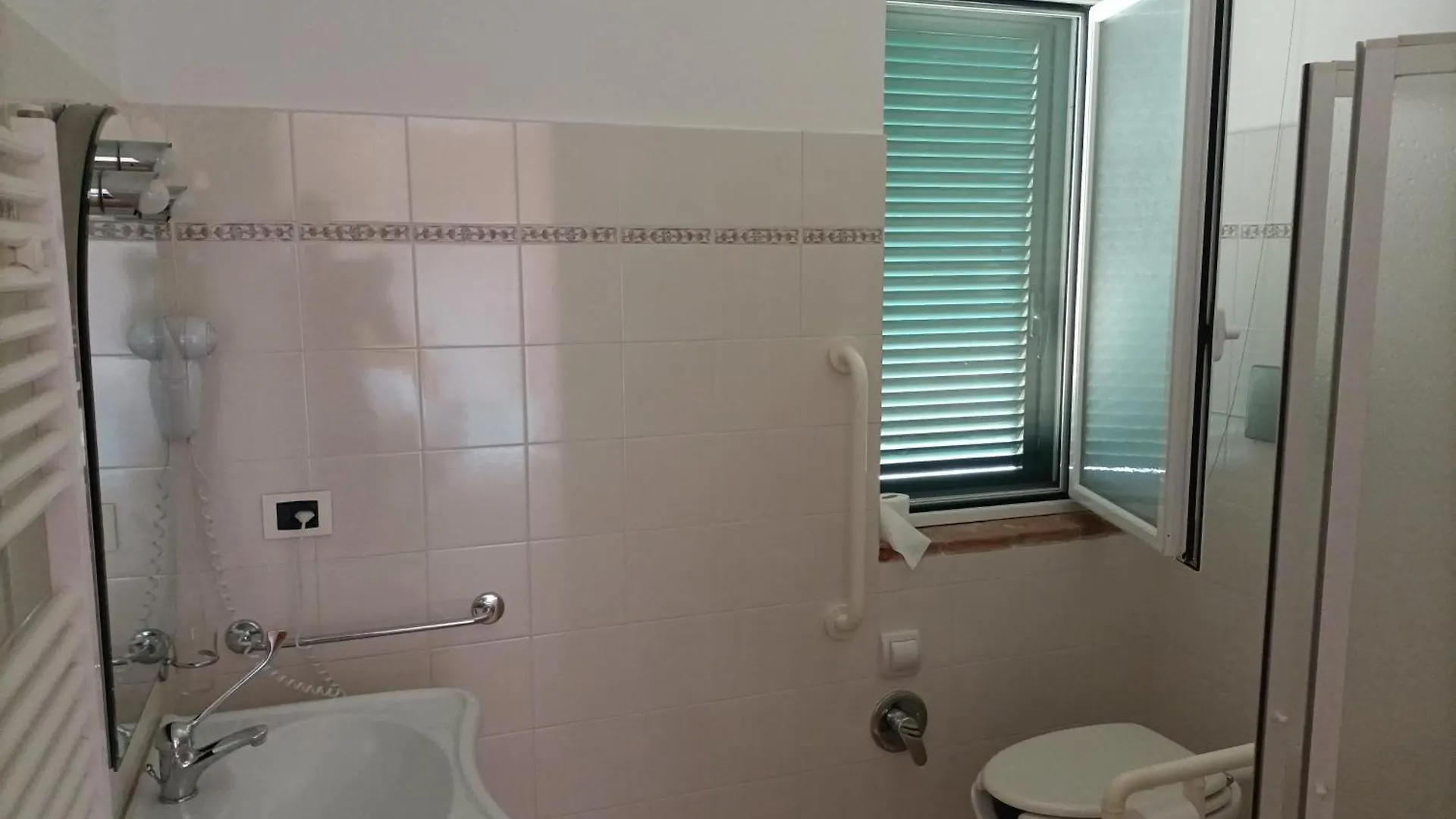 Farm stay B&B Agriturismo Regno Di Toscana Collesalvetti Italy